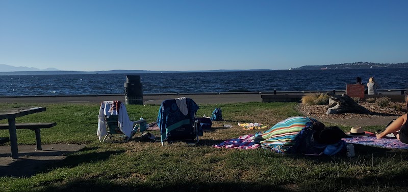 Statue of Liberty Plaza - Seattle photo