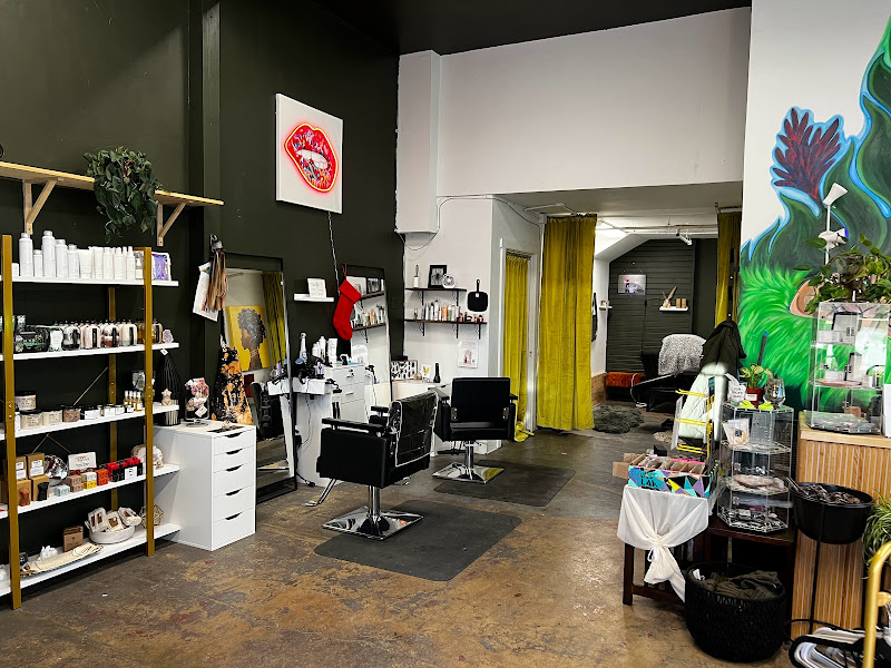 Vulgar Beauty Lounge