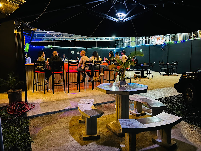 Bar Valentín