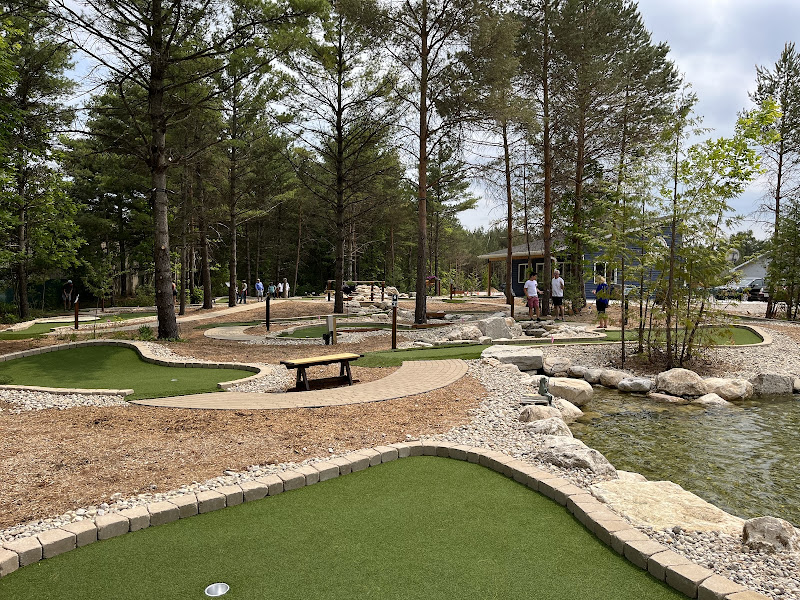 Evergreen Miniature Golf - Miniature golf course in Fish Creek