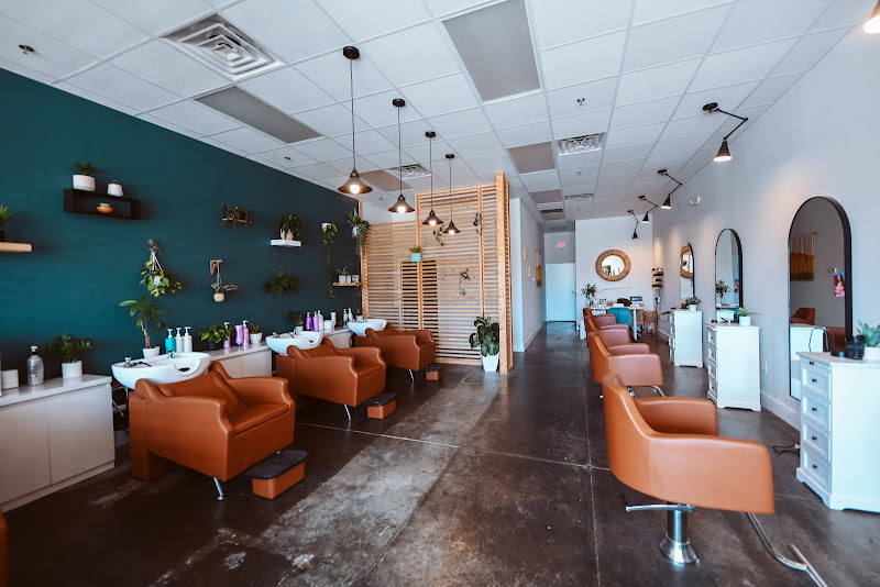 Destin Blowout Bar - Hair salon in Destin