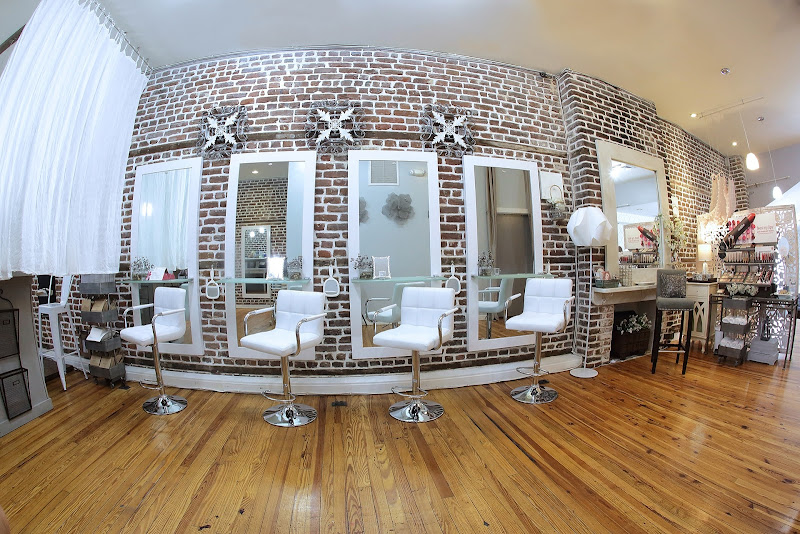 Lordis Loft Salon & Spa - Aveda - King Street - Hair salon in Charleston