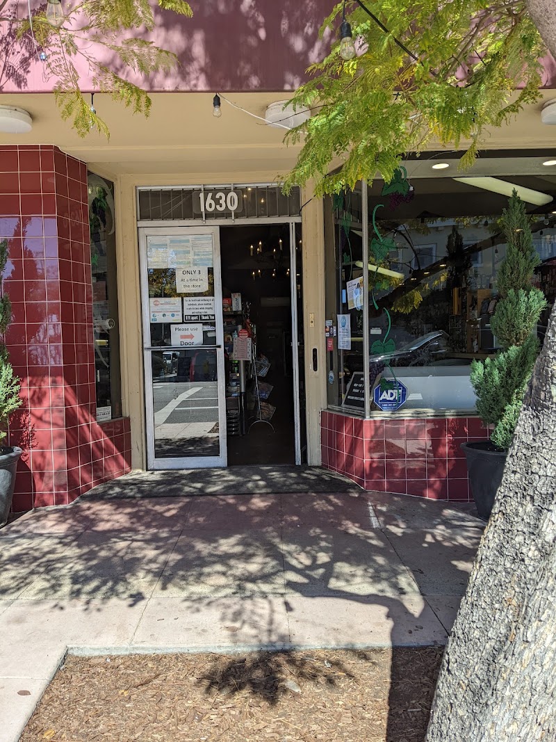 Mission Hills Liquor