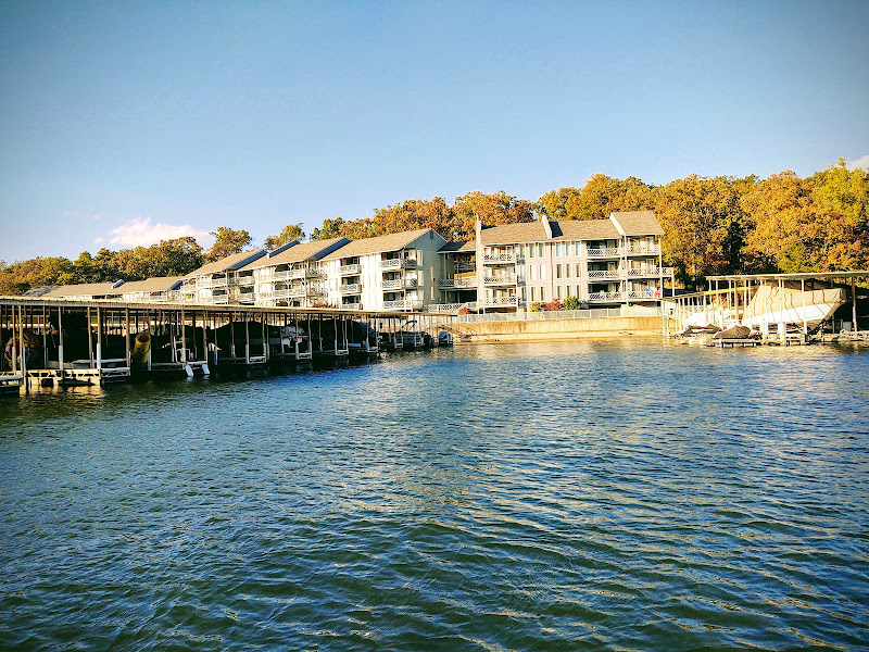 Robin's Resort