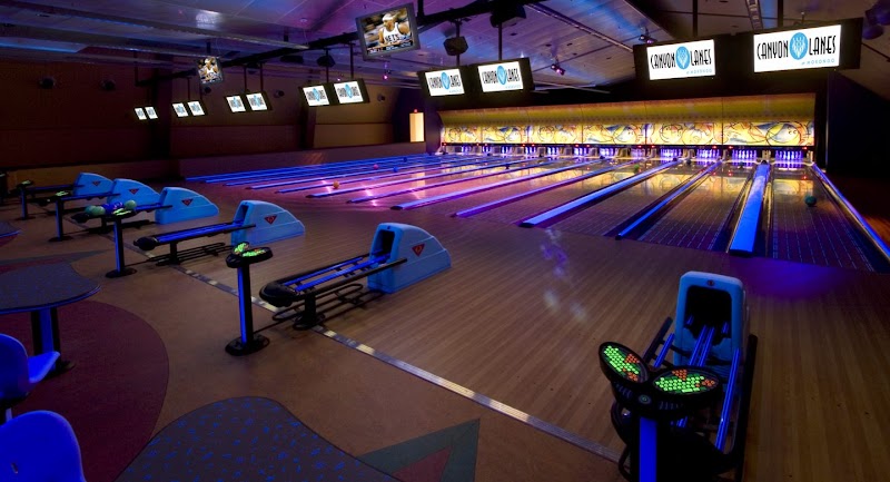 Canyon Lanes at Morongo - Bowling alley in Cabazon