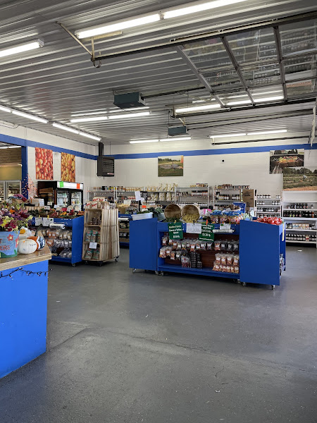 Barden's Farm Market - Market in South Haven