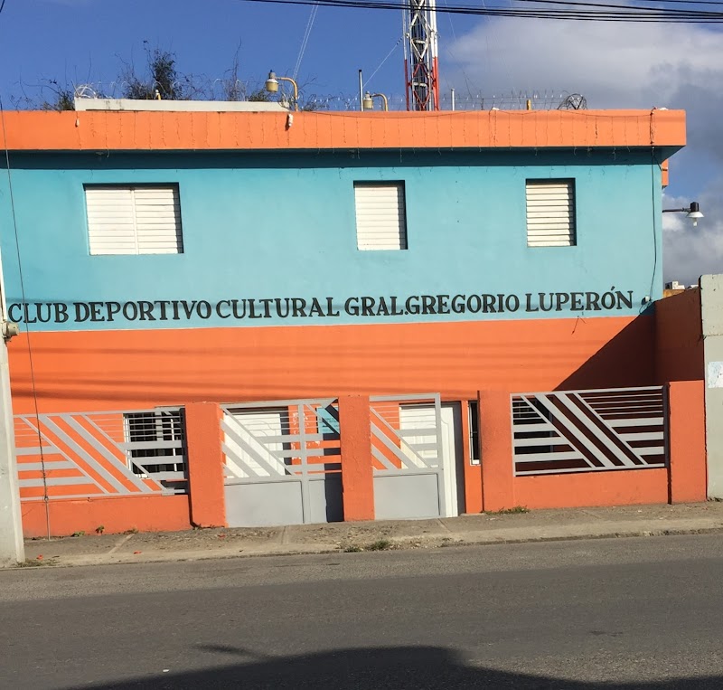Club Gregorio Luperón - Fitness center in Av. Penetracion Portuaria