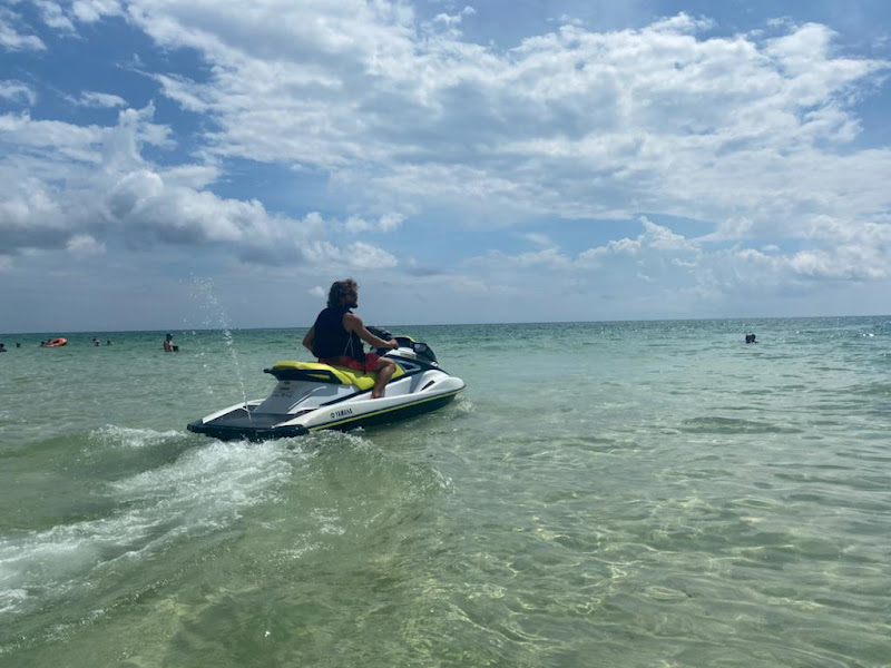 Jet Ski Rental PCB - Water skiing service in Panama City Beach
