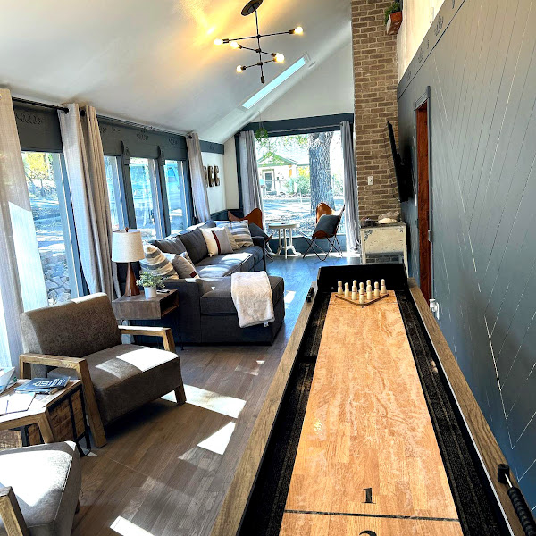 Cheyenne Mountain Cleaning Services - House cleaning service in Colorado Springs