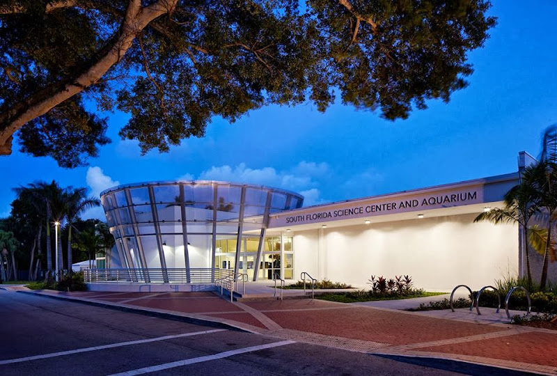 Cox Science Center and Aquarium