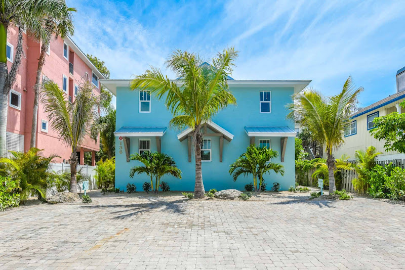 Tropical Breeze Resort