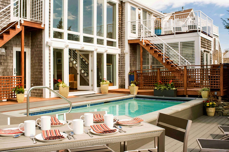 8 Dyer Hotel + The Benchmark - Hotel in Provincetown