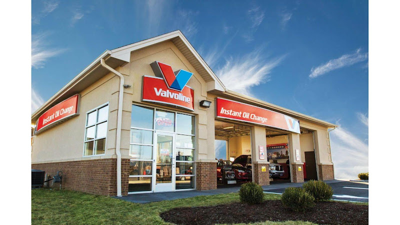 Valvoline Instant Oil Change - Oil change service in Sturgeon Bay