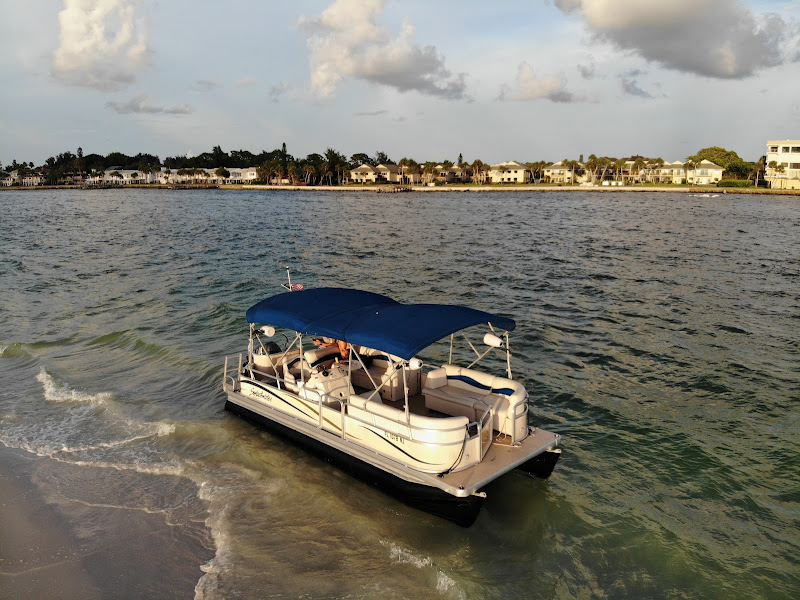Aquaholic Boat Rental llc - Boat rental service in Sarasota