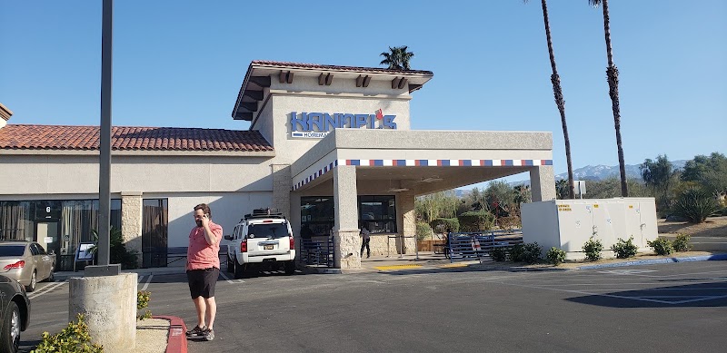 Town Center Square Shopping Center - Shopping mall in Palm Desert