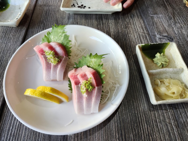 Sushi Sakana @ Dallas Uptown photo