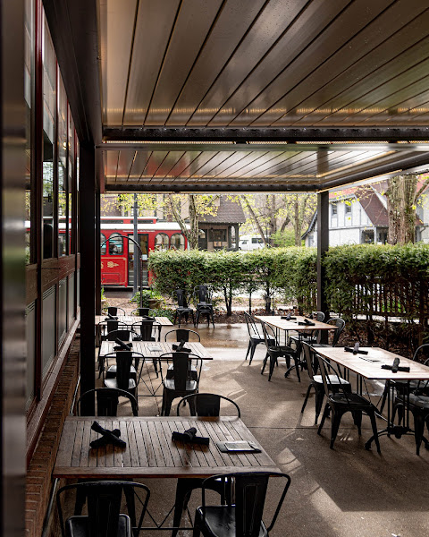Corner Kitchen - American restaurant in Asheville
