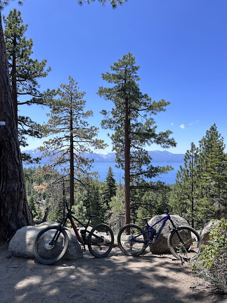 Shoreline of Tahoe - Bicycle rental service in your area