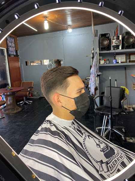 Barber Shop Clippers - Barber shop in Infonavit Calle Andador C Casa 24