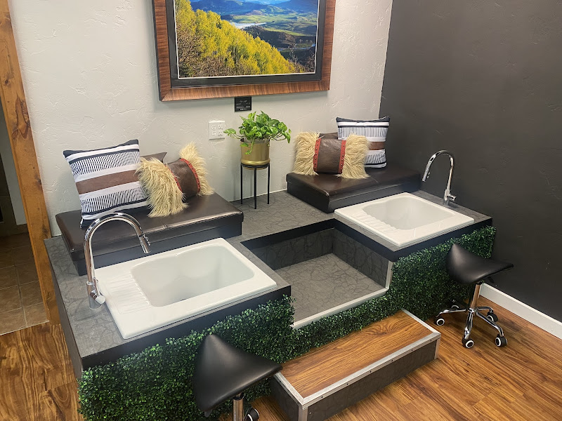 Sorella Salon & BEAUTY BAR - Hair salon in Steamboat Springs