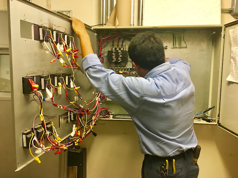 Charleston Electrical Services Inc - Electrician in Charleston