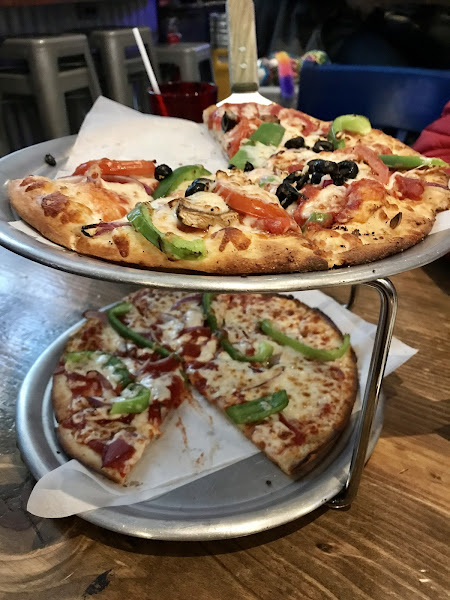 Blue Dog Pizza | Tahoe Stateline