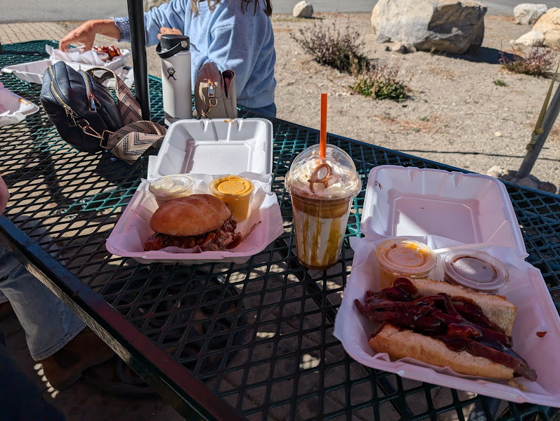 The Mammoth Smoke Shack - Restaurant in Mammoth Lakes