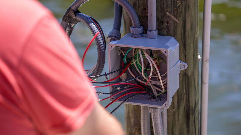 Bolt Electric - Electrician in Sarasota