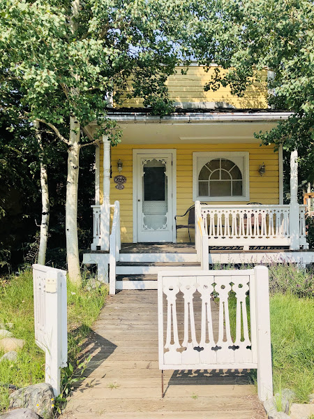 Willoughby Cottage - Cottage in 303 N Main St