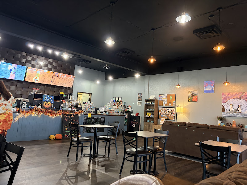Cozy Up Penguin Coffee Shop - Coffee shop in Branson