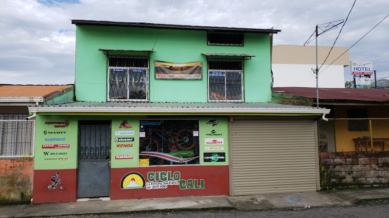 Ciclo Cali - Sporting goods store in La Fortuna