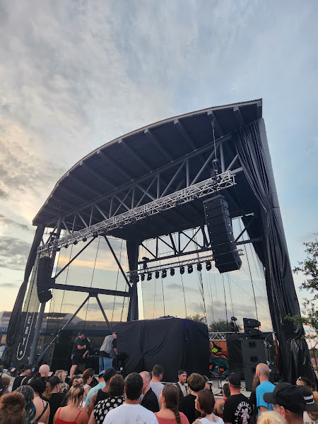 The Refinery Charleston - Live music venue in Charleston