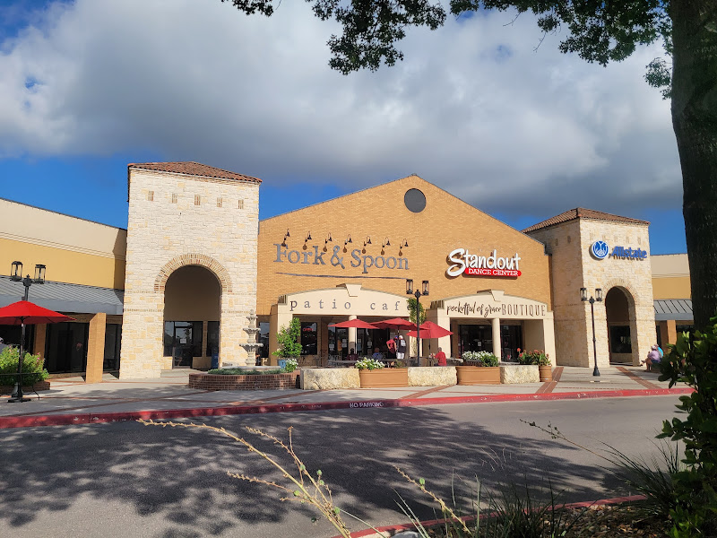 New Braunfels MarketPlace - Business center in New Braunfels