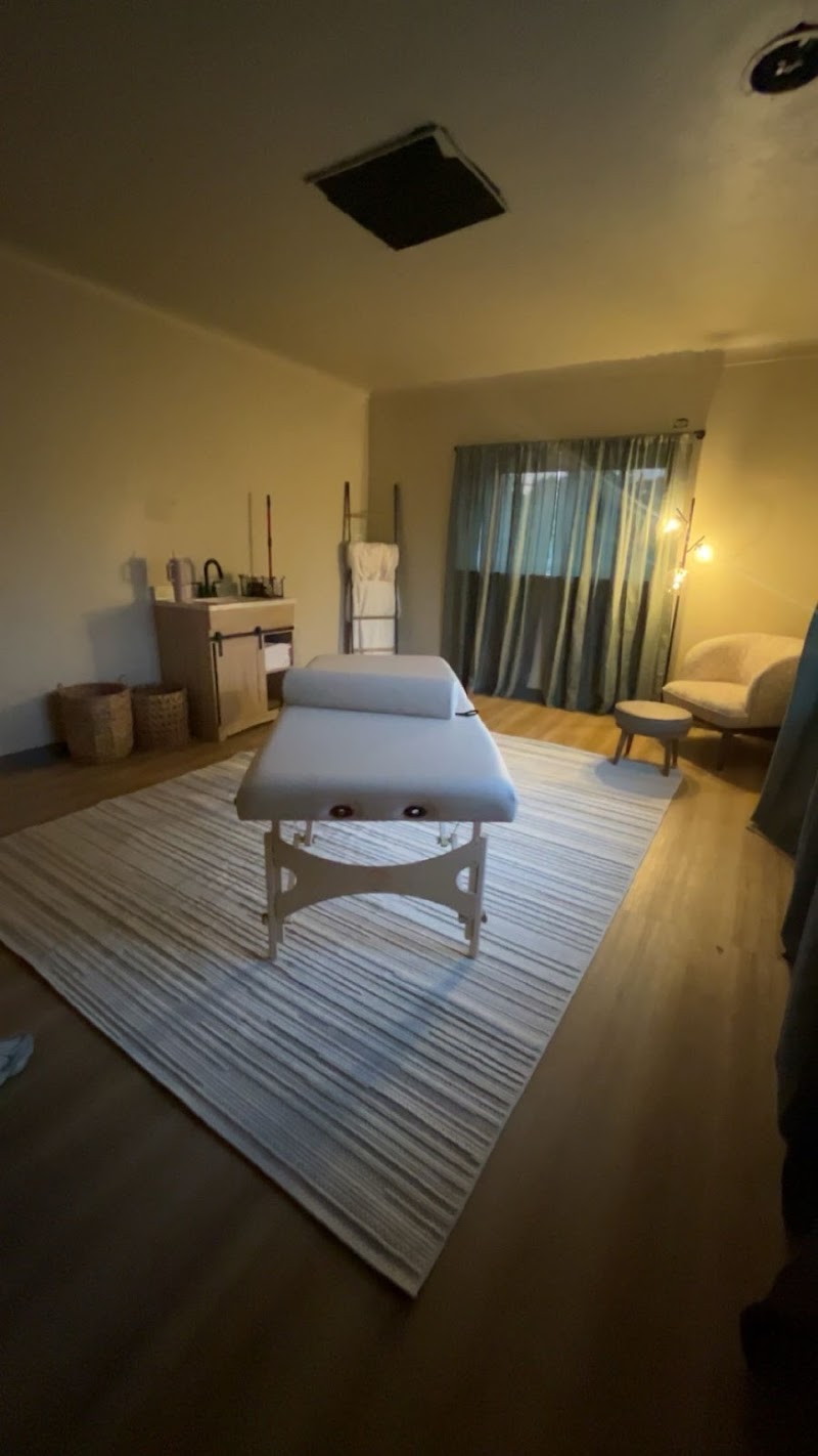 The Calm Collective LLC - Massage therapist in Lake Geneva