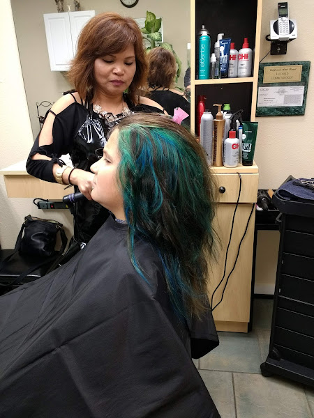 Gigi's Hair & Beauty Salon