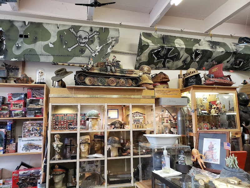 Patriot of Lake George - Souvenir store in Lake George