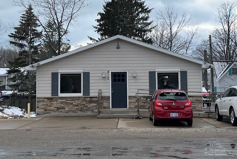 Studio 505 - Beauty salon in South Haven