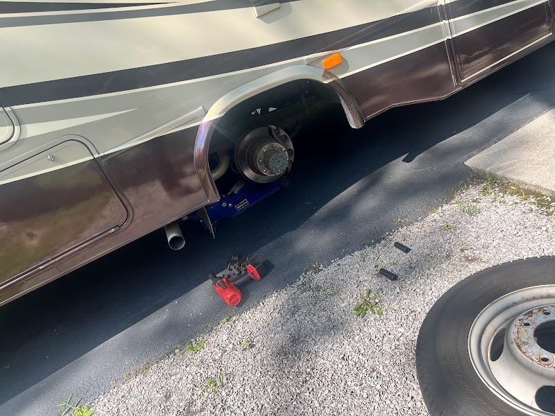 Brakes Tires & Services Second Chance photo