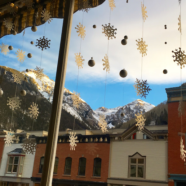 Coldwell Banker Distinctive Properties Real Estate Agency in Telluride - Real estate agency in Telluride