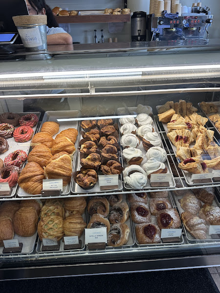 Louis Swiss Bakery - Bakery in Aspen