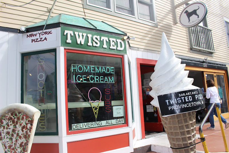 Twisted Pizza, Subs and Ice Cream - Pizza restaurant in Provincetown