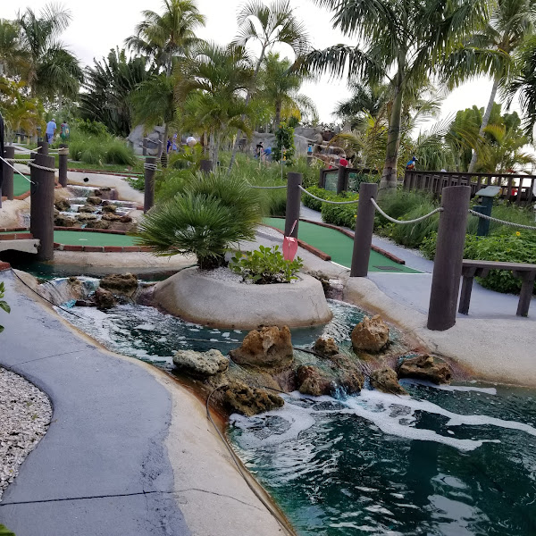 Coral Cay Adventure Golf