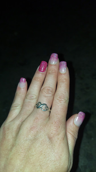 Simply Chic Hair and Nail Studio - Beauty salon in Coeur d'Alene