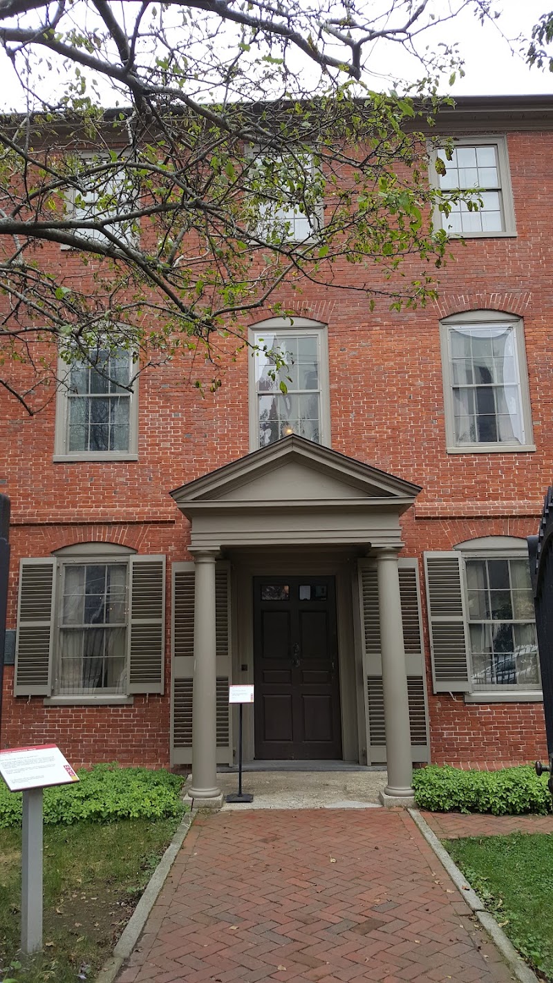 Maine Historical Society and the Wadsworth-Longfellow House - Museum in Portland