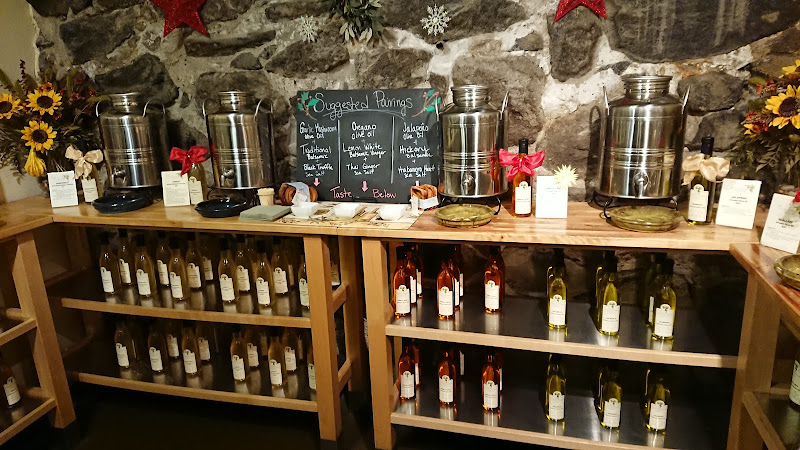 The Oil & Vinegar Cellar - Gift shop in Leavenworth