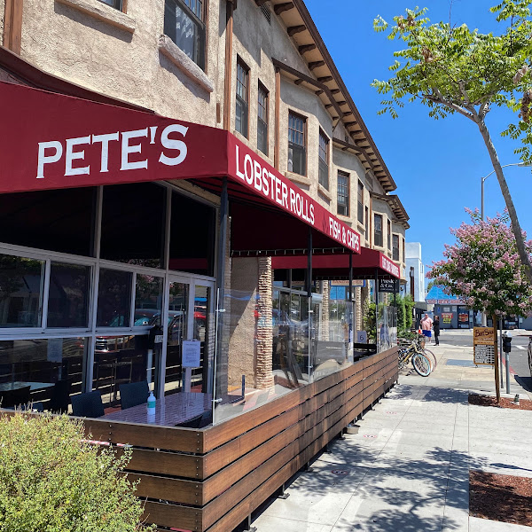 Pete’s Seafood and Sandwich - Seafood restaurant in San Diego