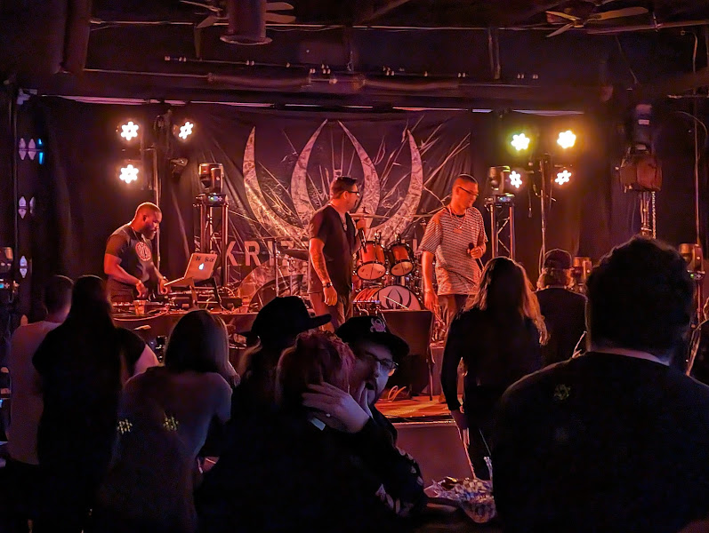 Heritage Social Club - Bar & Grill