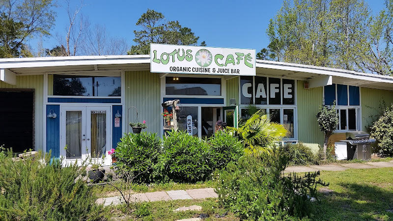Lotus Cafe & Juice Bar At Zen Garden