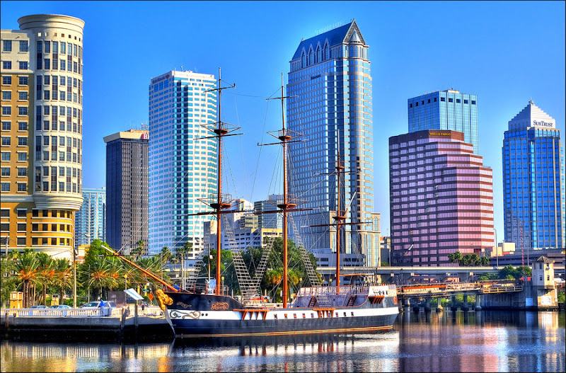 South Tampa Real Estate & Beyond | Mike + Michelle Team (Compass) - Real estate agent in Tampa