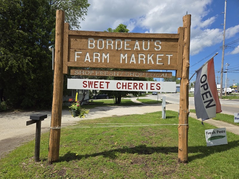 Bordeau's Farm Market - Grocery store in Sturgeon Bay
